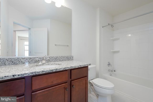 24461 JUNIPER WOODS TER, Sterling, VA 20166