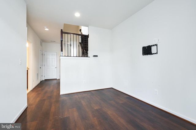 24461 JUNIPER WOODS TER, Sterling, VA 20166