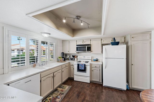 308 Leisure World --, Mesa, AZ 85206