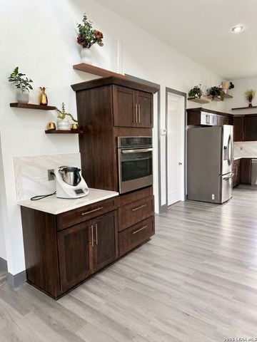 31109 Windmill Lane, Bulverde, TX 78163
