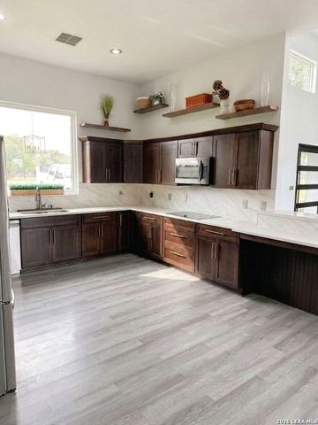 31109 Windmill Lane, Bulverde, TX 78163