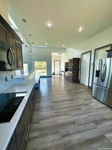 31109 Windmill Lane, Bulverde, TX 78163
