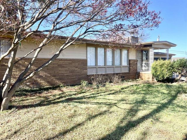 7104 Hilltop Court, Oklahoma City, OK 73110