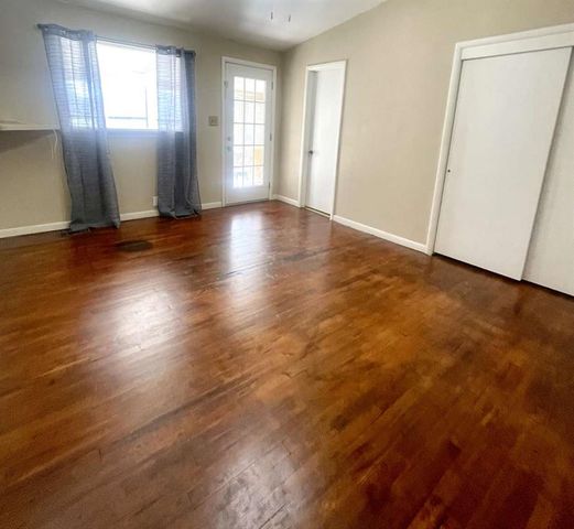 7104 Hilltop Court, Oklahoma City, OK 73110