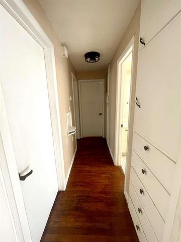 7104 Hilltop Court, Oklahoma City, OK 73110