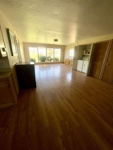 7104 Hilltop Court, Oklahoma City, OK 73110