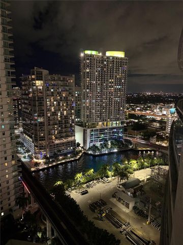 90 SW 3rd St 3012, Miami, FL 33130