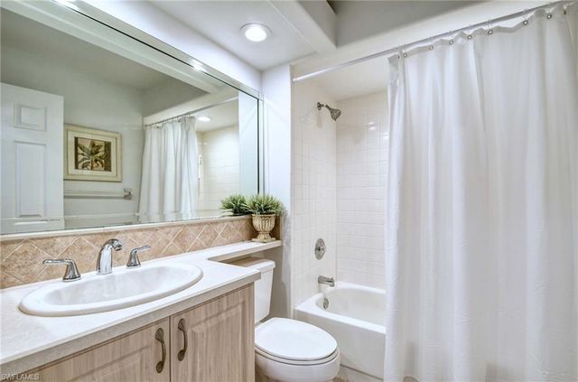 28076 Cavendish CT 2108, Bonita Springs, FL 34135