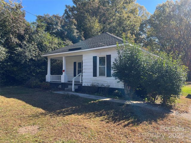 805 W Church Street W, Cherryville, NC 28021