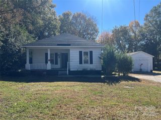 805 W Church Street W, Cherryville, NC 28021