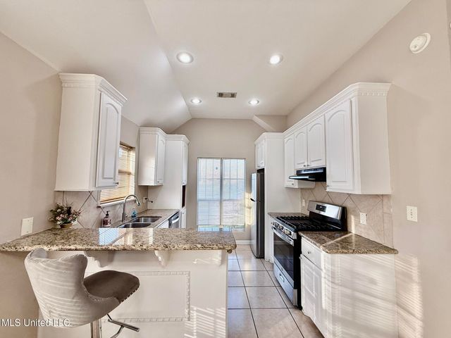 805 Serville Drive, Jackson, MS 39206