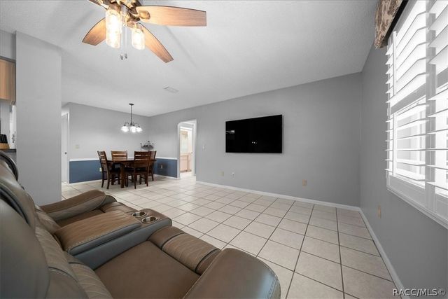 2 Canela Court, Homosassa, FL 34446
