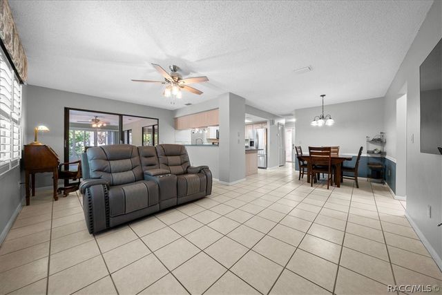 2 Canela Court, Homosassa, FL 34446