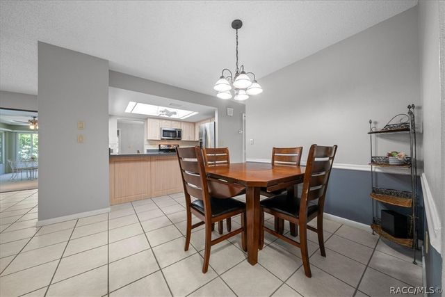 2 Canela Court, Homosassa, FL 34446