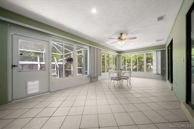 2 Canela Court, Homosassa, FL 34446