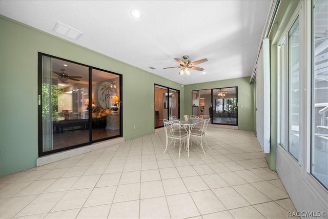 2 Canela Court, Homosassa, FL 34446