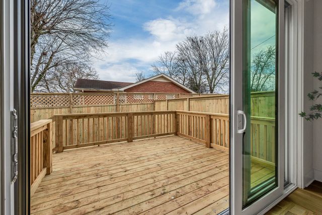 6101 Henry Ford Dr, Nashville, TN 37209