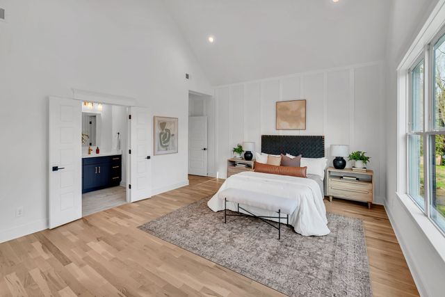 6101 Henry Ford Dr, Nashville, TN 37209