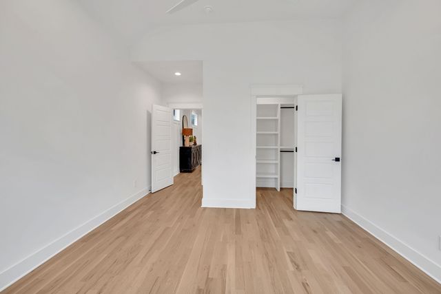 6101 Henry Ford Dr, Nashville, TN 37209