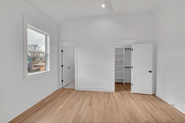 6101 Henry Ford Dr, Nashville, TN 37209