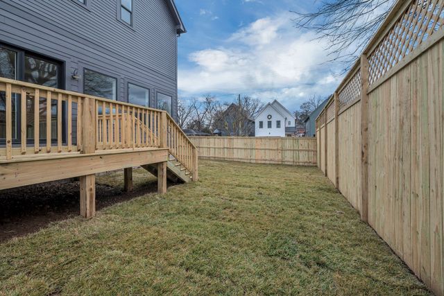 6101 Henry Ford Dr, Nashville, TN 37209