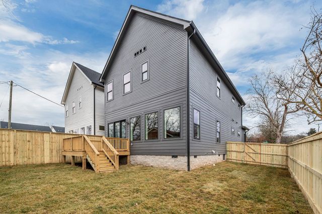 6101 Henry Ford Dr, Nashville, TN 37209