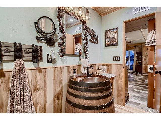 15 Rainbow Ave, Silverthorne, CO 80498