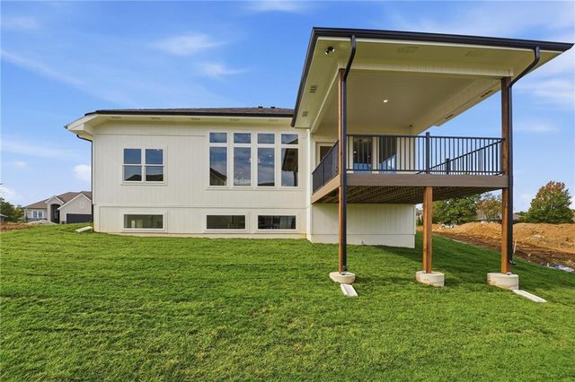 1304 Larkspur Place, Raymore, MO 64083