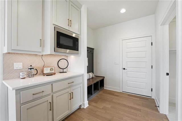 1304 Larkspur Place, Raymore, MO 64083
