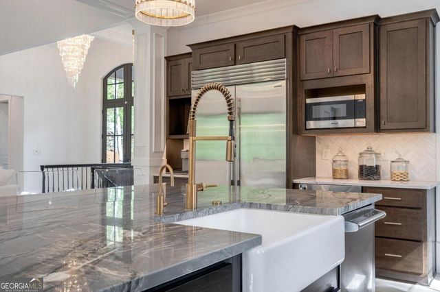 1080 Jones Bluff Court, Greensboro, GA 30642
