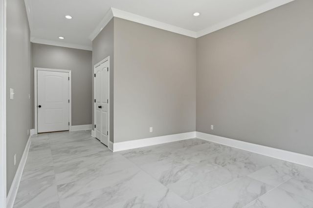 2269 Savannah Lane, Lexington, KY 40513