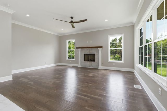 2269 Savannah Lane, Lexington, KY 40513