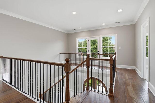 2269 Savannah Lane, Lexington, KY 40513