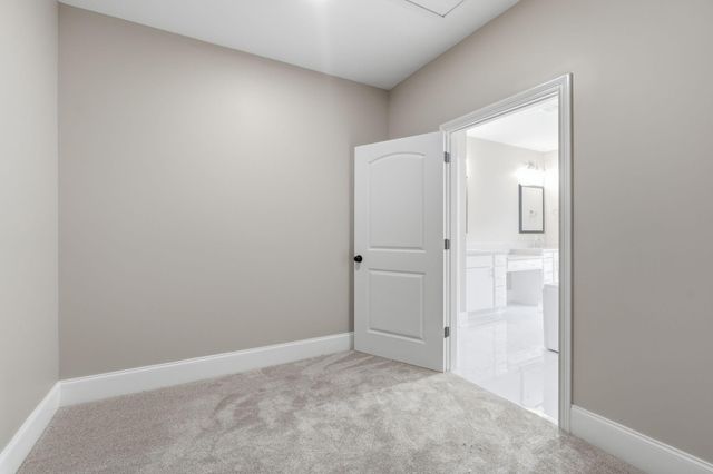 2269 Savannah Lane, Lexington, KY 40513