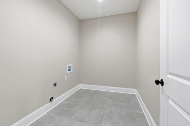 2269 Savannah Lane, Lexington, KY 40513