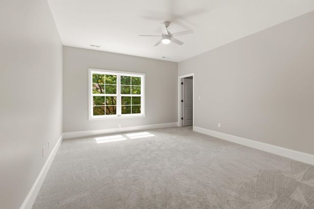 2269 Savannah Lane, Lexington, KY 40513