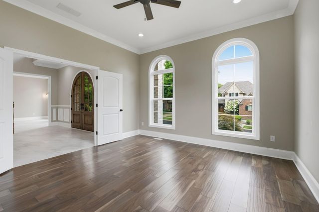 2269 Savannah Lane, Lexington, KY 40513