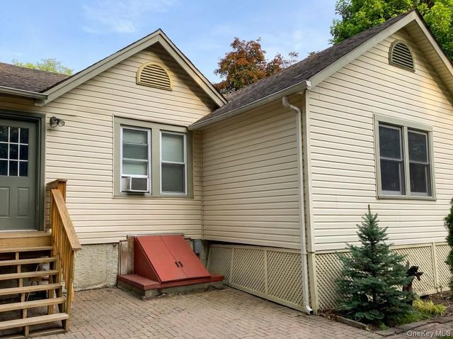7 Brook Street, Suffern, NY 10901