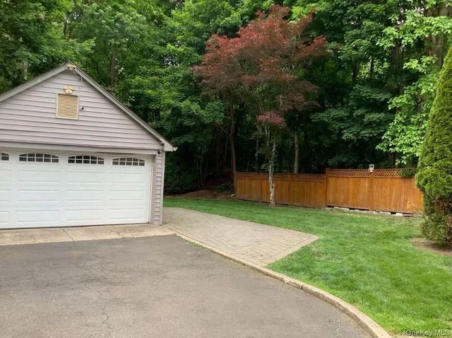7 Brook Street, Suffern, NY 10901