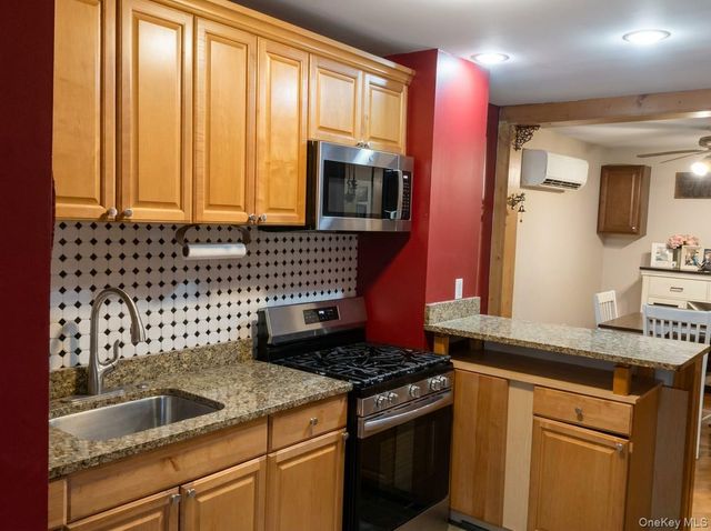 7 Brook Street, Suffern, NY 10901