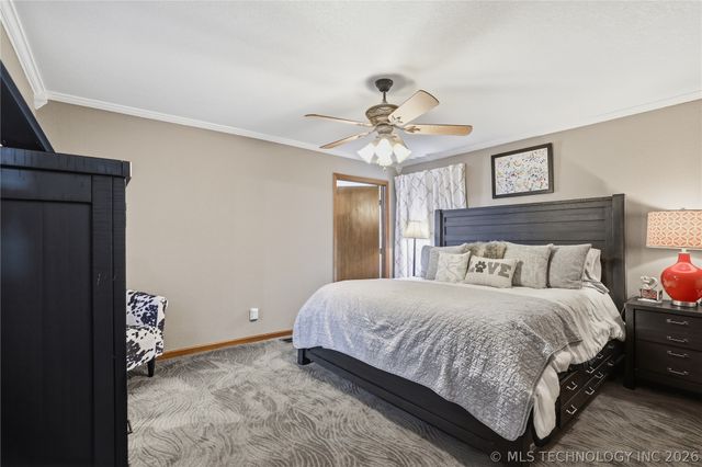 2417 N Country Club, Hugo, OK 74743