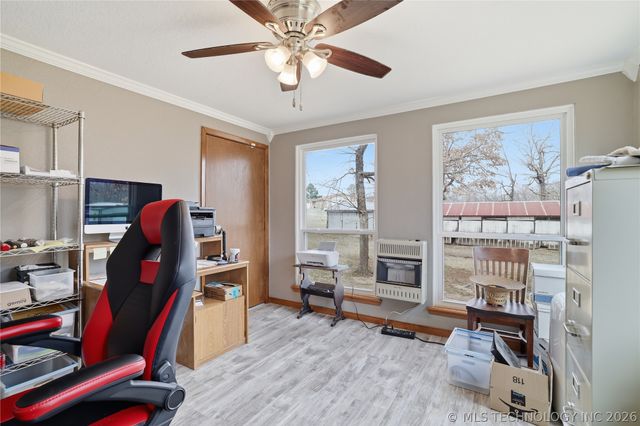 2417 N Country Club, Hugo, OK 74743