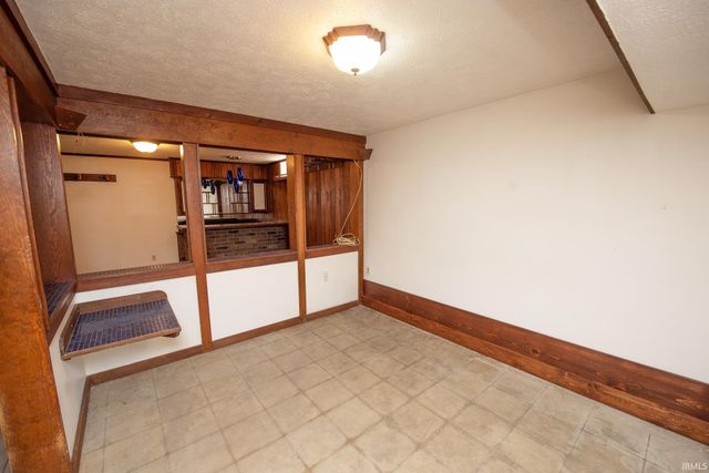 3038 Division Road, West Lafayette, IN 47906