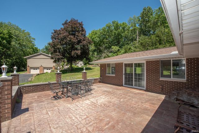 3038 Division Road, West Lafayette, IN 47906