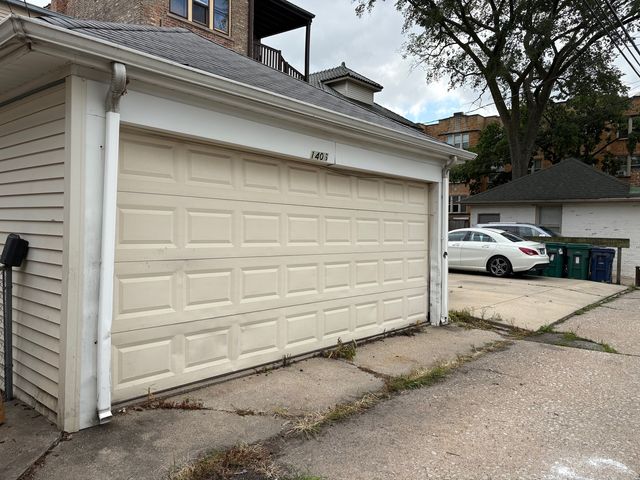 1406 N Austin Boulevard 2, Oak Park, IL 60302