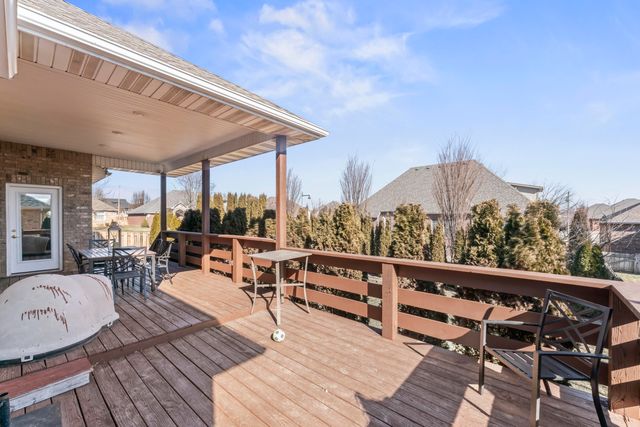 1460 Glade Avenue, Springfield, MO 65802