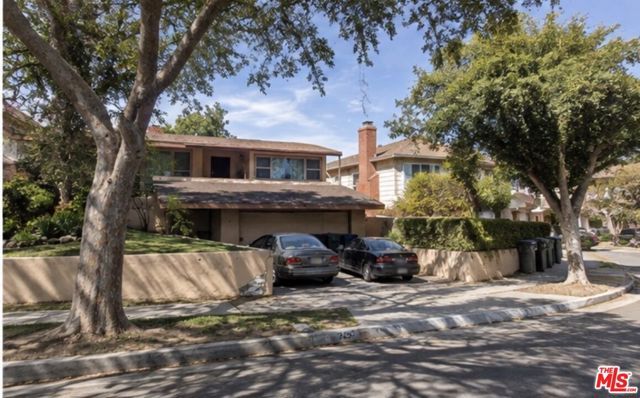 3435 W 84th Place, Inglewood, CA 90305