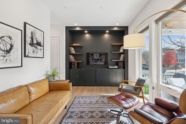 1708 LAWRENCE ST NE, Washington, DC 20018