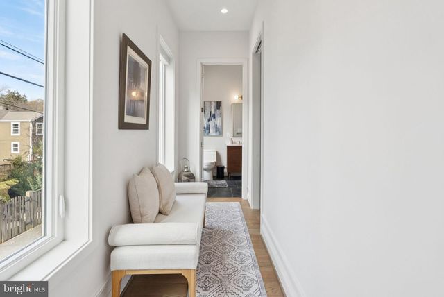 1708 LAWRENCE ST NE, Washington, DC 20018