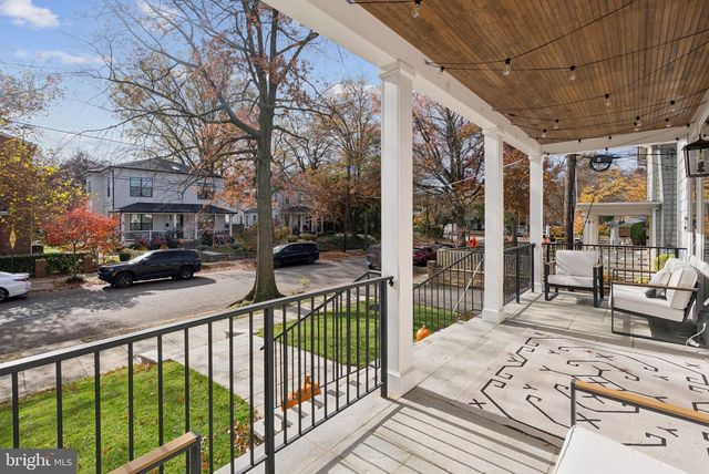 1708 LAWRENCE ST NE, Washington, DC 20018